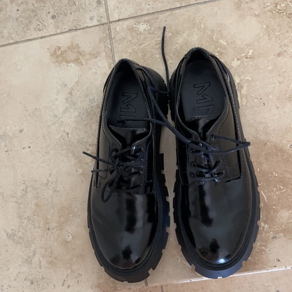 Mango . Size 7 Color black - Picture 6 of 8